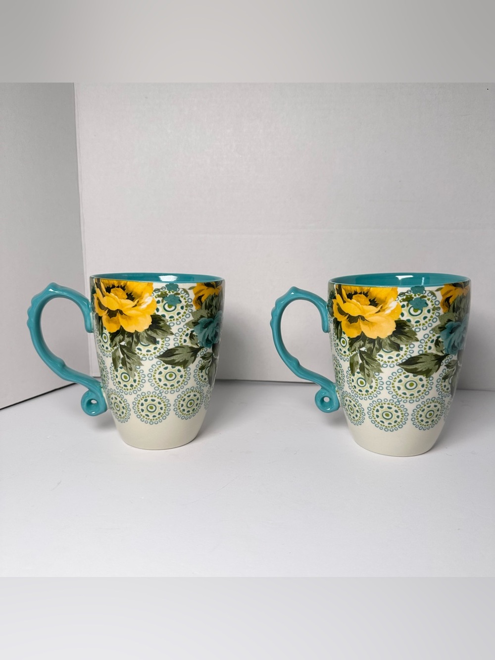 Pioneer Woman Retired Rose Shadow Jumbo 26 Oz Latte Mug Floral Teal Yellow TWO